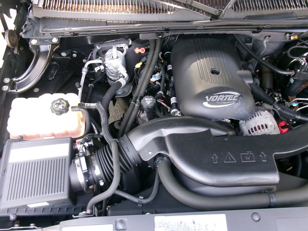 Used 2003 Chevrolet Avalanche 4x4 w/ Suspension Package, Off-Road image 45