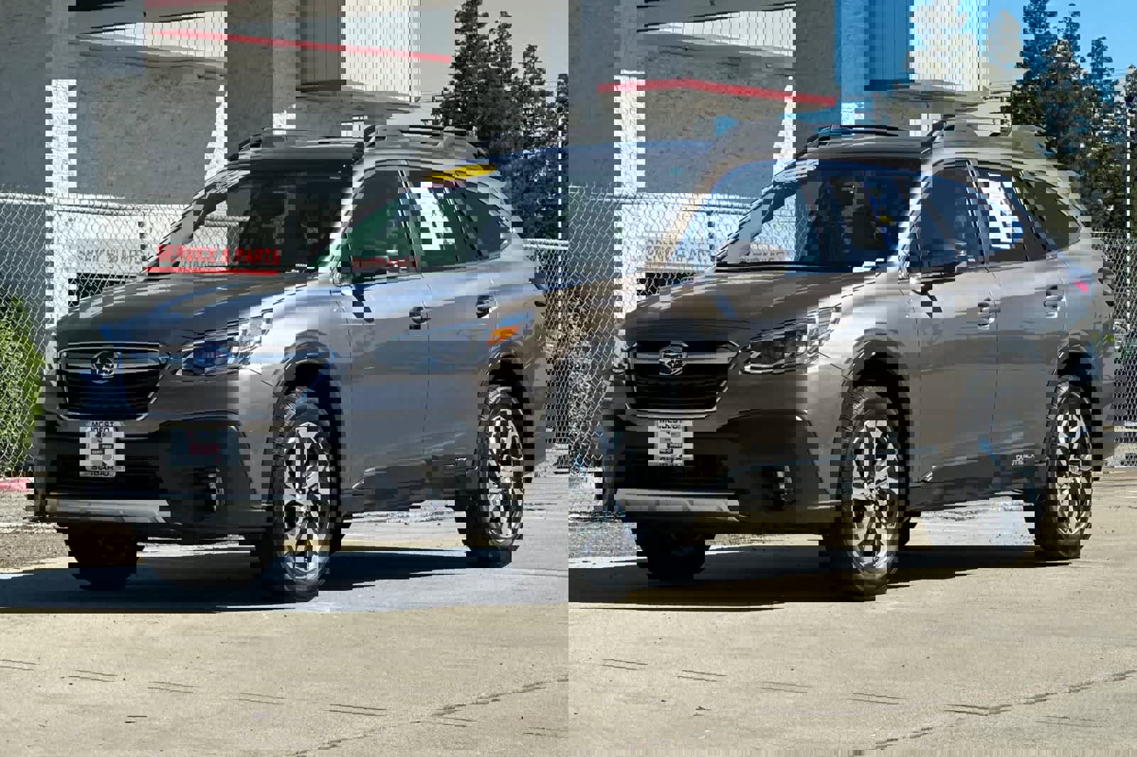 Certified 2021 Subaru Outback Limited XT w/ Popular Package #2 image 7