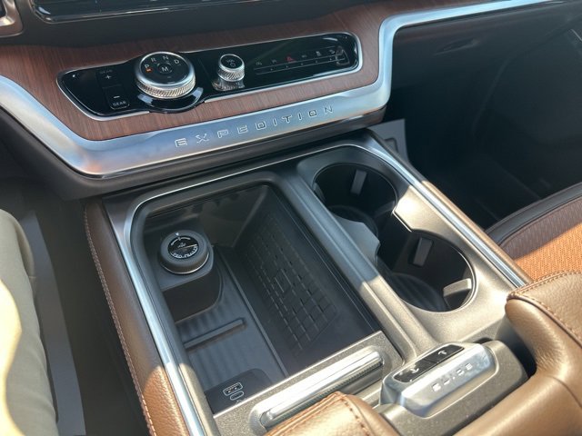 New 2025 Ford Expedition Max King Ranch image 48