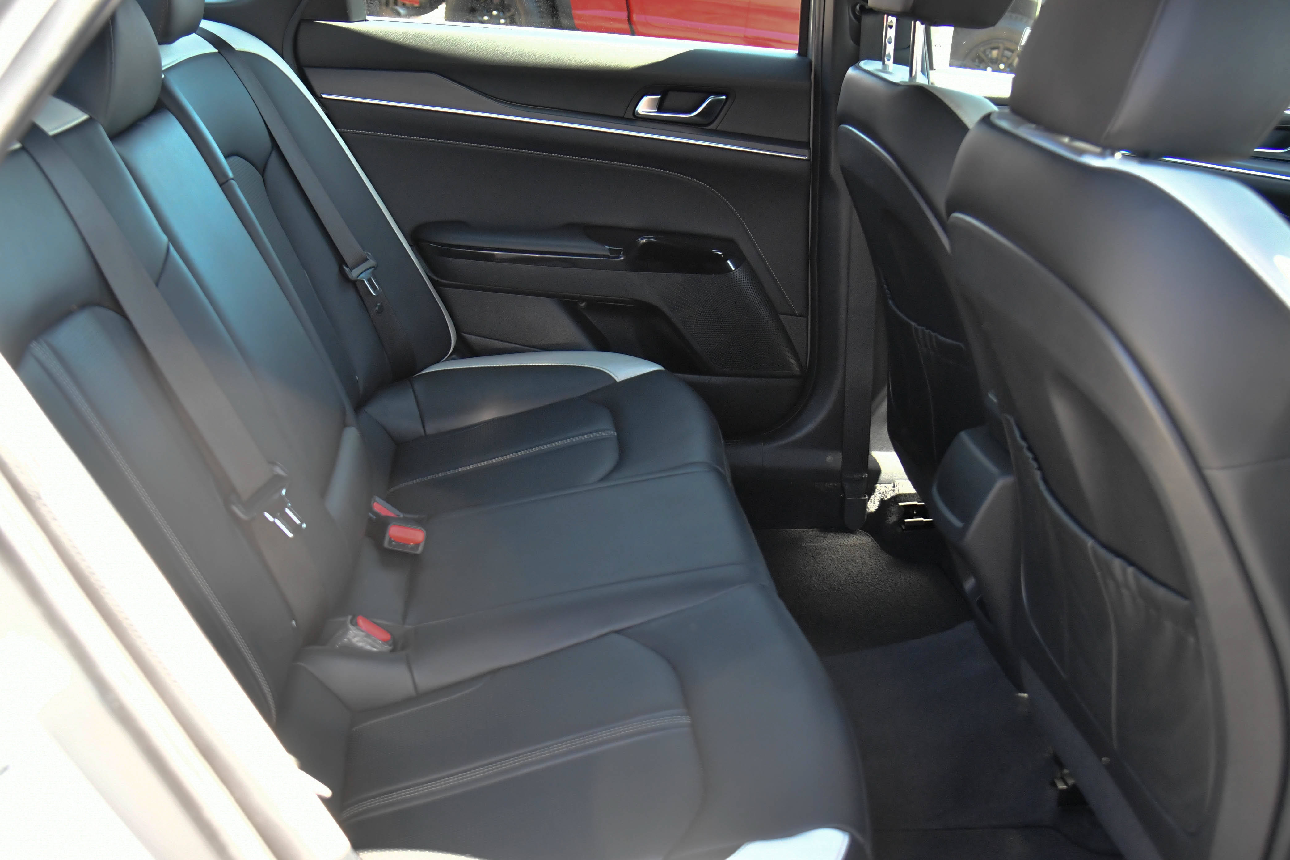 Used 2025 Kia K5 GT-Line w/ GT-Line Premium Package FWD image 47