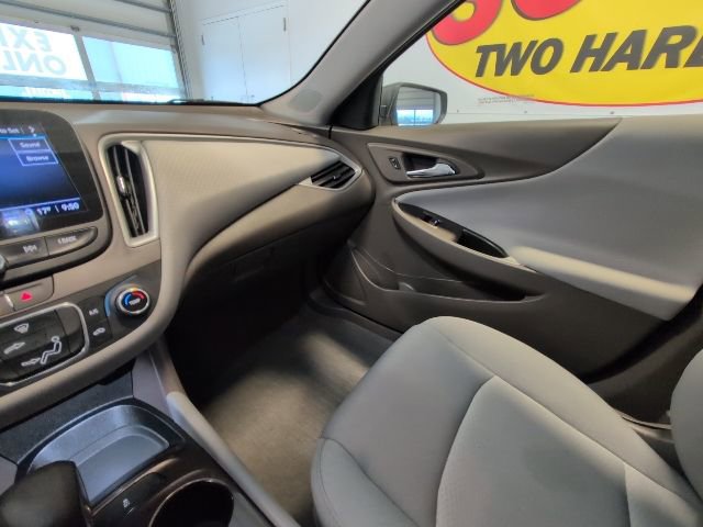 Certified 2022 Chevrolet Malibu LS image 25