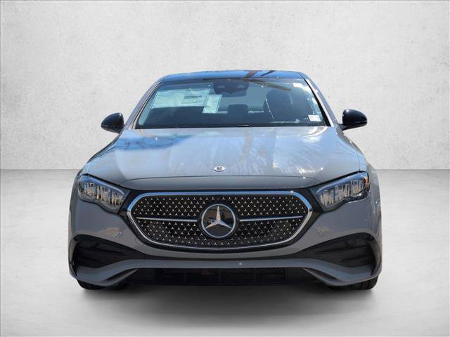 New 2026 Mercedes-Benz E 350 4MATIC Sedan image 4