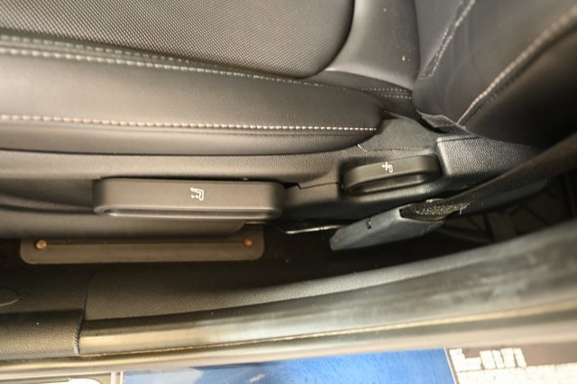 Used 2018 MINI Cooper S image 23