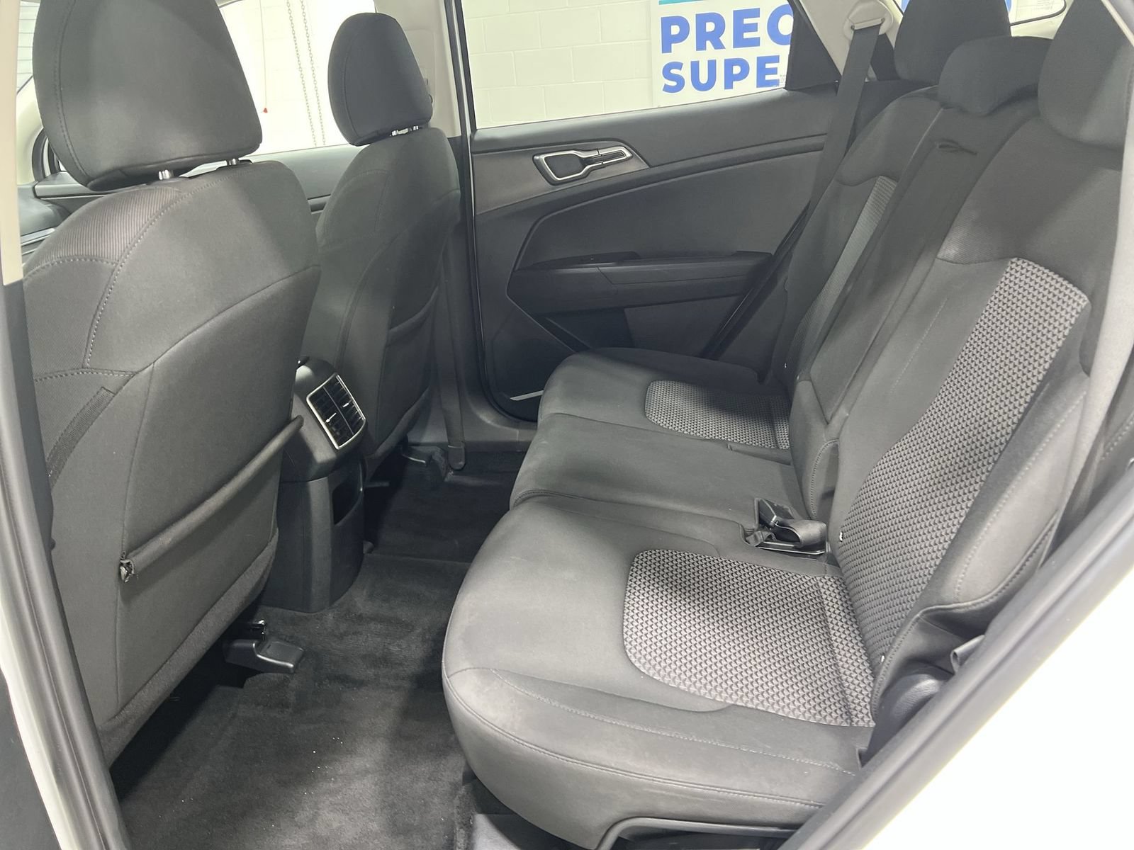 Used 2023 Kia Sportage LX AWD/4WD image 21