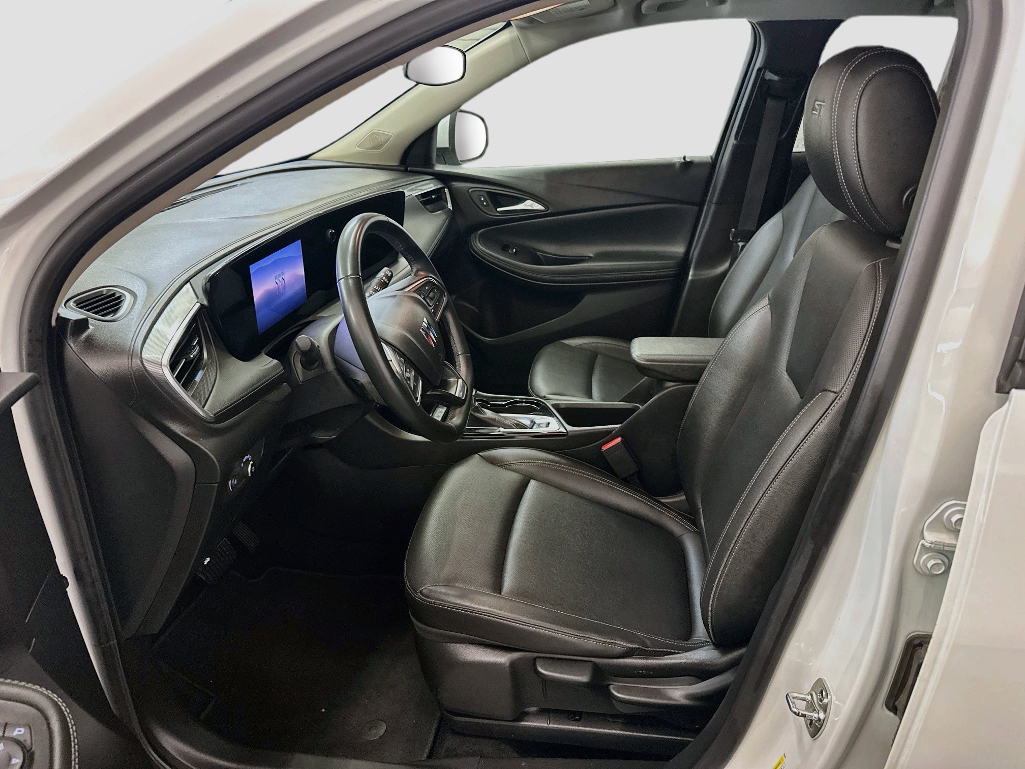 Used 2024 Buick Encore GX Sport Touring AWD/4WD image 13