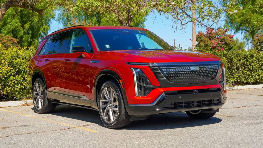 Used 2026 Cadillac Vistiq Sport AWD/4WD image 5