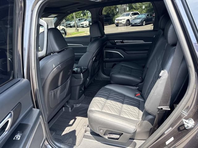 Used 2025 Kia Telluride EX X-Line AWD/4WD image 17