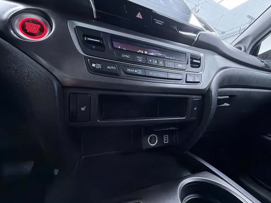 Used 2021 Honda Pilot EX image 23