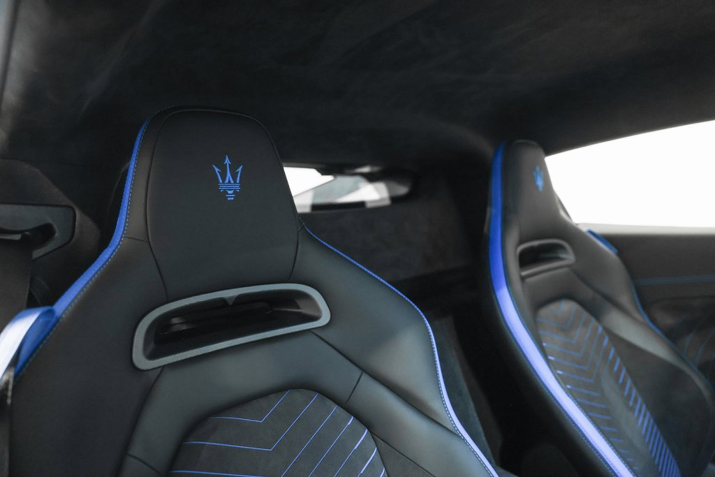 Used 2022 Maserati MC20 Coupe image 24
