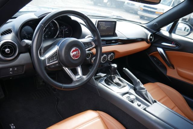 Used 2017 FIAT 124 Spider Lusso image 15