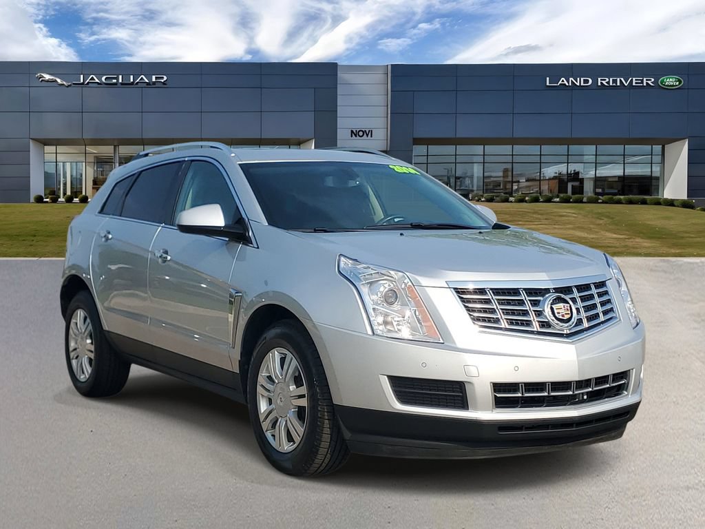 Used 2014 Cadillac SRX Luxury FWD image 2