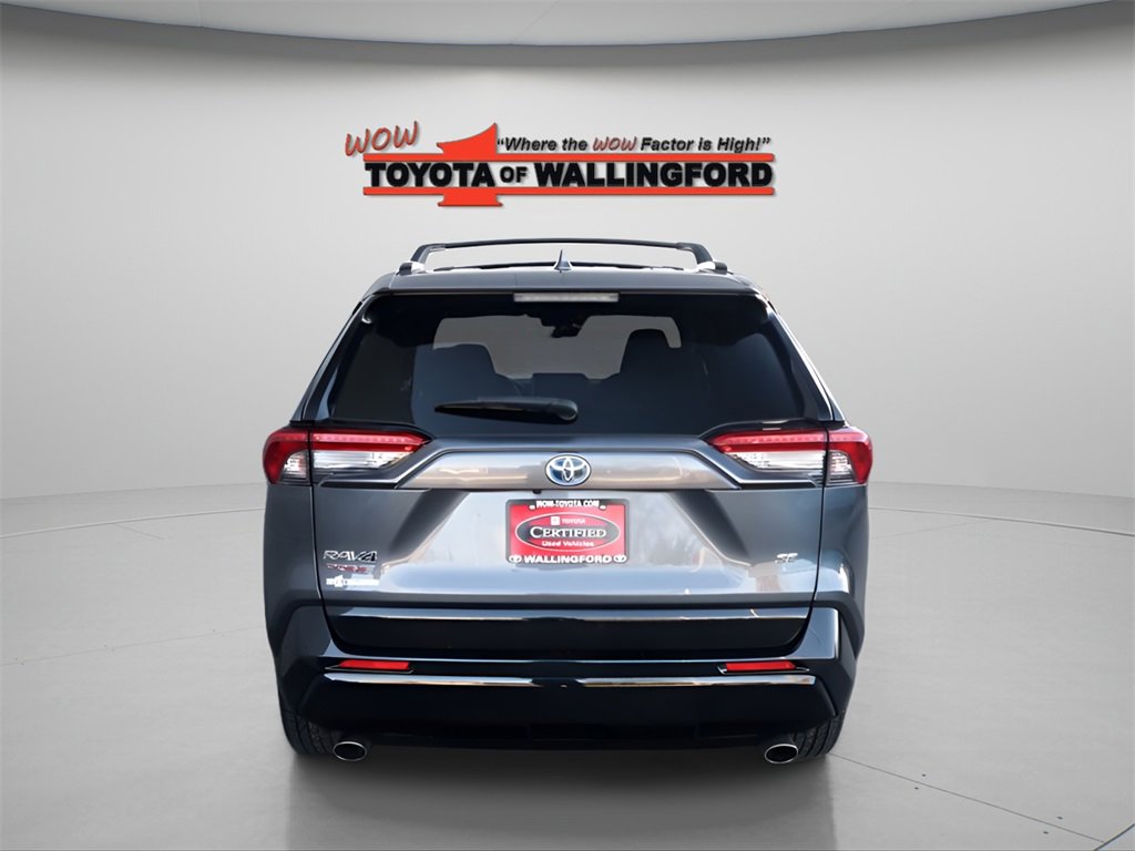 Certified 2021 Toyota RAV4 SE image 5