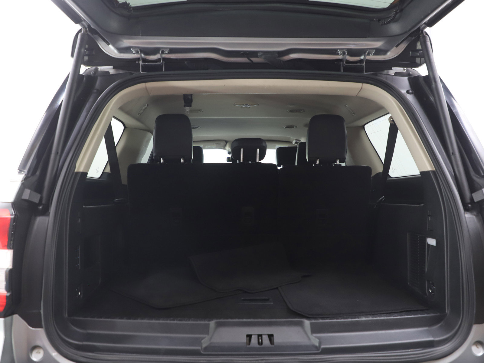 Used 2023 Ford Expedition Max XLT image 18