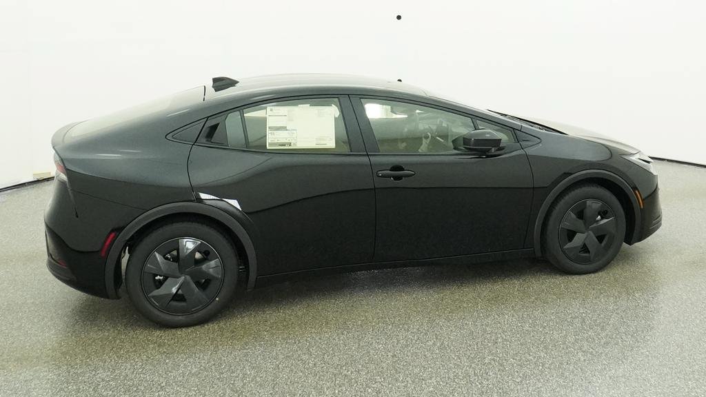 New 2027 Toyota Prius LE FWD image 16