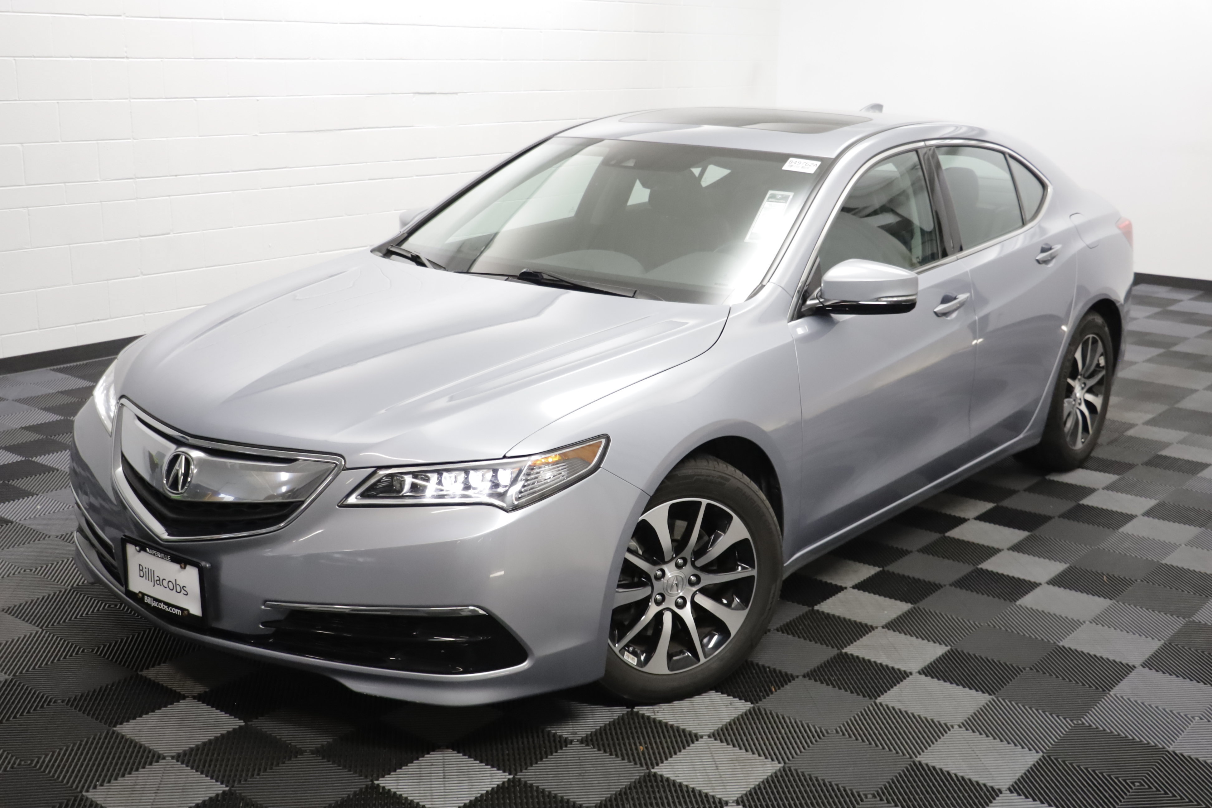 Used 2016 Acura TLX w/ Technology Package FWD image 2