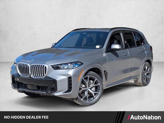 New 2026 BMW X5 xDrive50e w/ M Sport Package AWD/4WD image 1