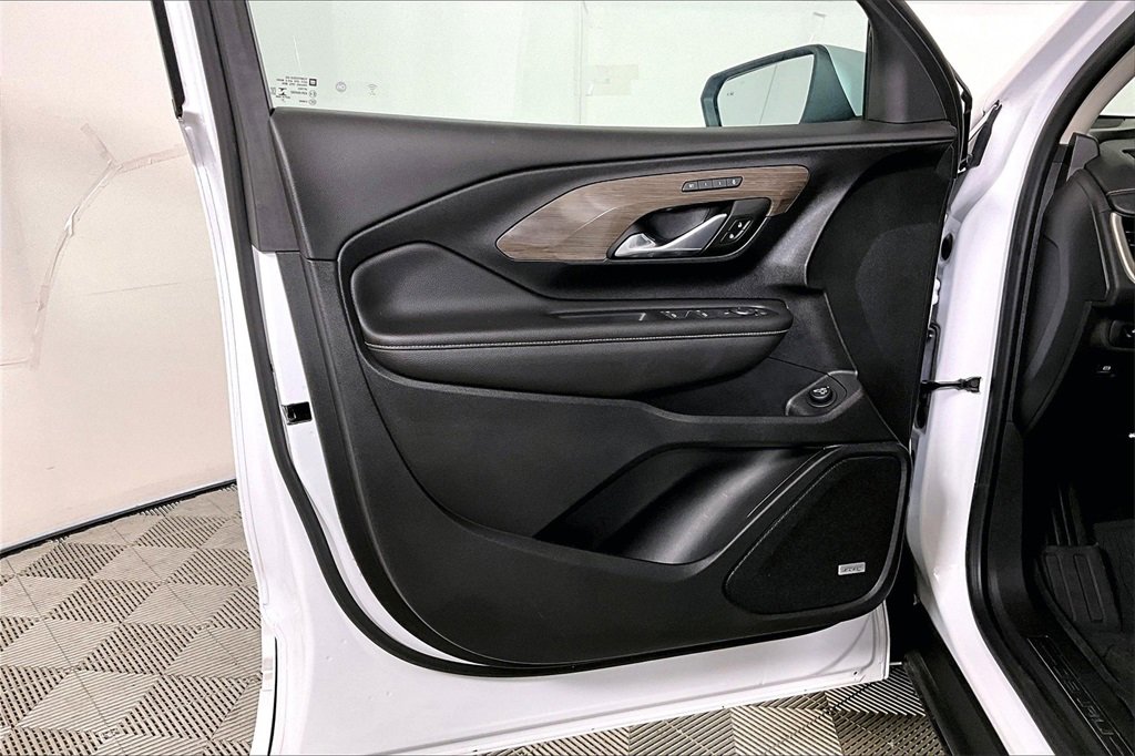 Used 2022 GMC Terrain Denali w/ Denali Premium Package image 23