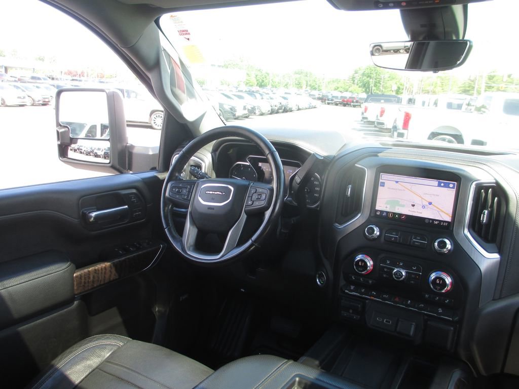 Used 2021 GMC Sierra 2500 Denali w/ Denali Ultimate Package AWD/4WD image 28