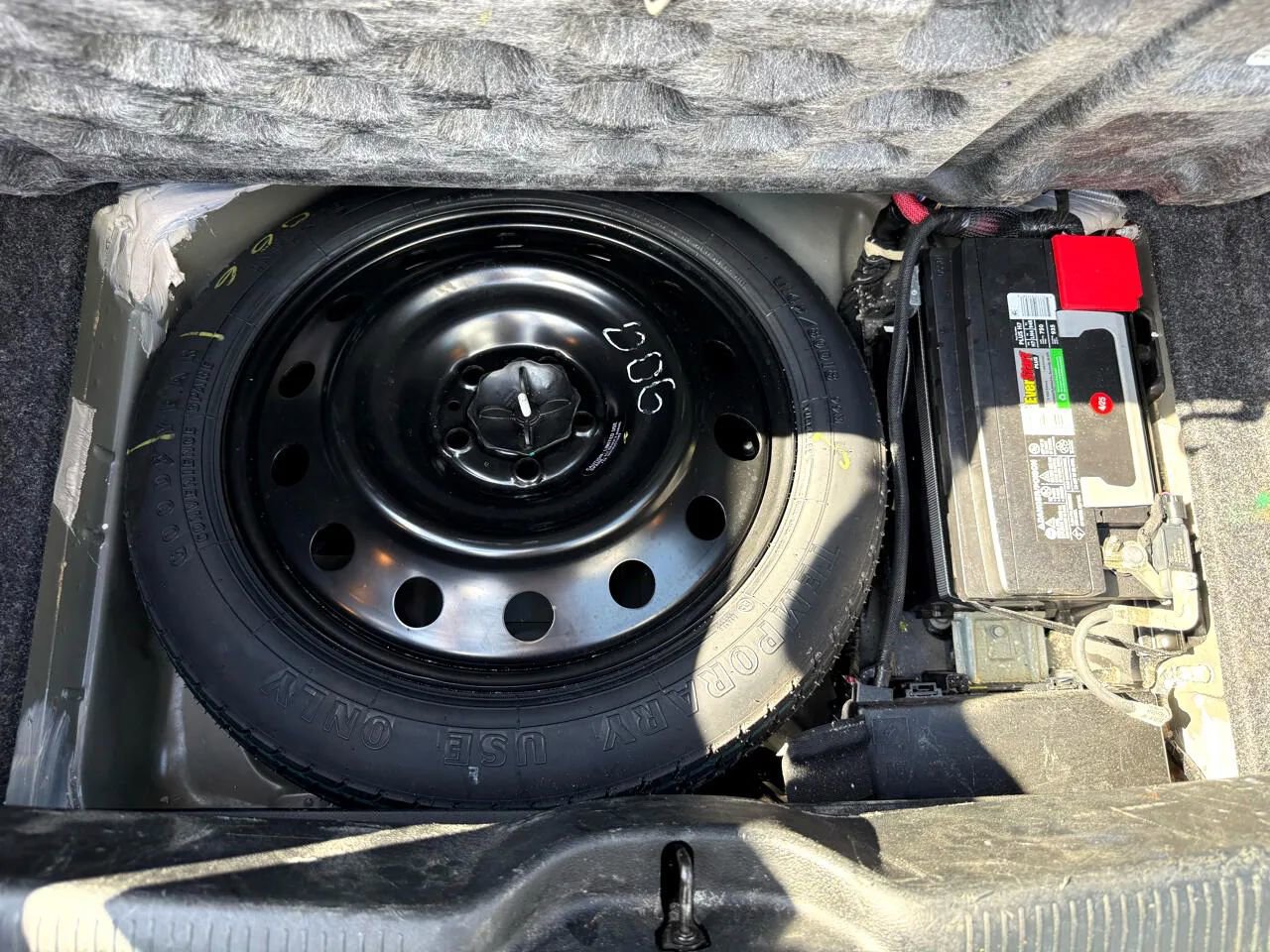 Used 2018 Dodge Charger GT image 28