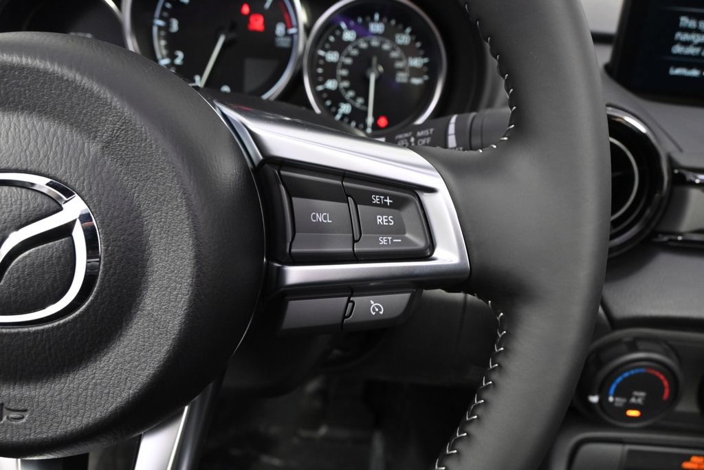 New 2026 MAZDA MX-5 Miata Club w/ Weather Package RWD image 36