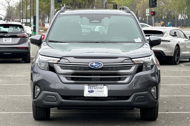 Used 2026 Subaru Forester Premium AWD/4WD image 6
