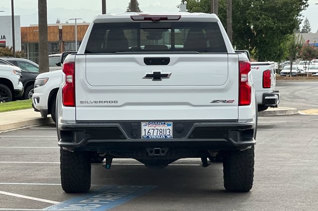Used 2023 Chevrolet Silverado 1500 ZR2 w/ Technology Package AWD/4WD image 5