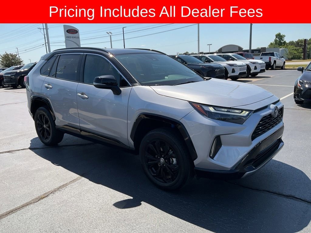 Used 2023 Toyota RAV4 XSE AWD/4WD image 23
