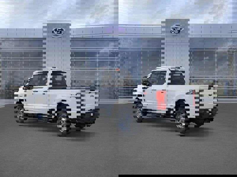 Used 2025 Ford F350 XL image 4