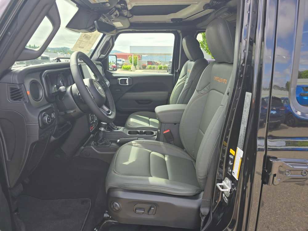New 2026 Jeep Gladiator Mojave AWD/4WD image 10