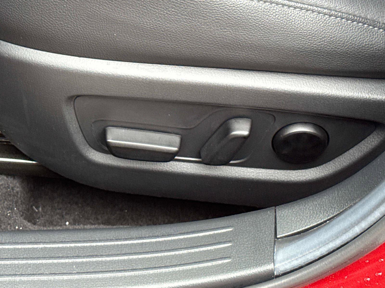 Certified 2025 MAZDA CX-50 2.5 Hybrid w/ Weather Package image 20