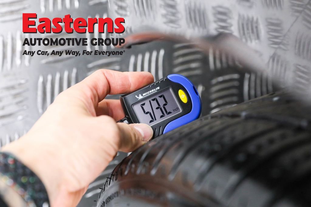 Used 2019 Toyota Avalon Touring w/ Protection Package image 32