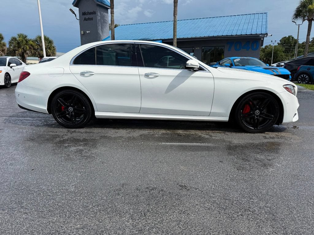 Used 2019 Mercedes-Benz E 300 image 4