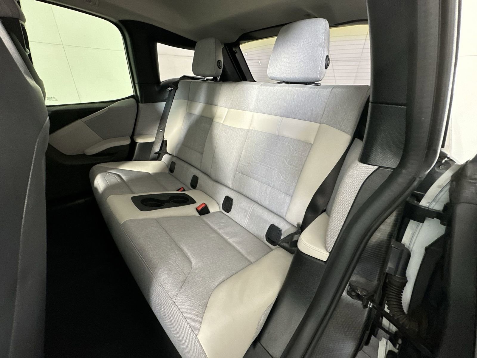 Used 2017 BMW i3 w/ Range Extender image 27