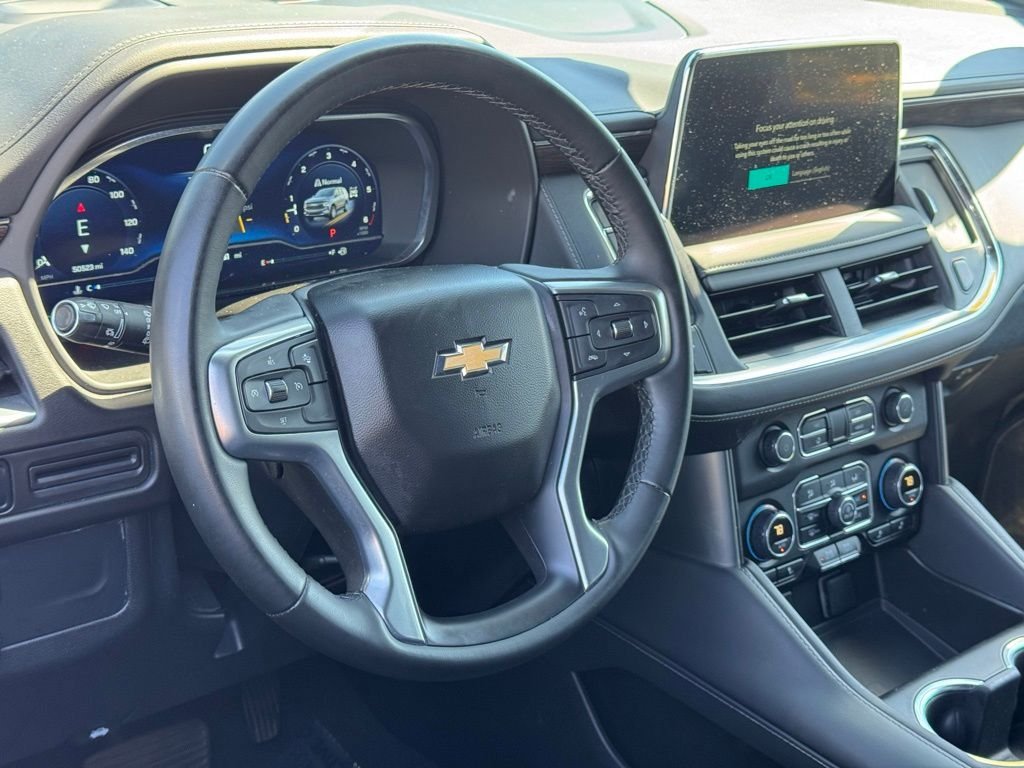 Used 2024 Chevrolet Suburban LT image 21