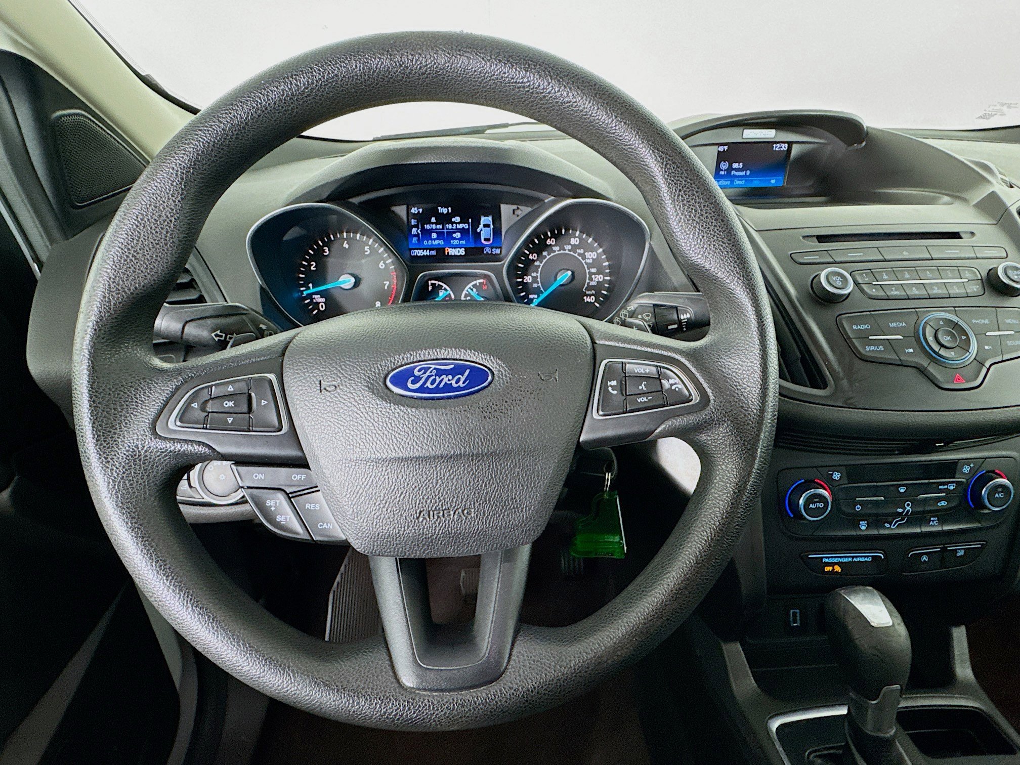 Used 2017 Ford Escape SE image 11