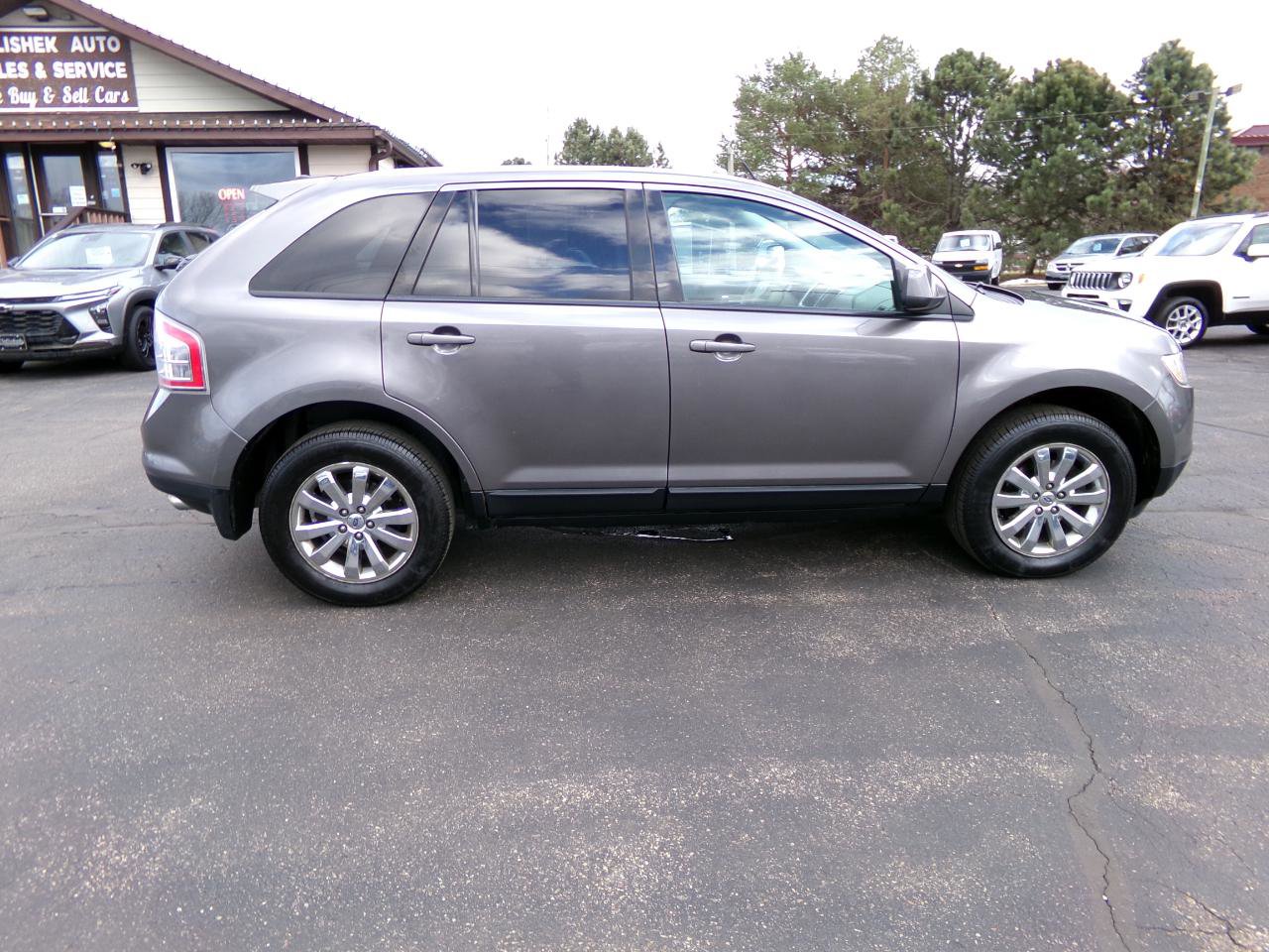 Used 2010 Ford Edge SEL AWD/4WD image 2