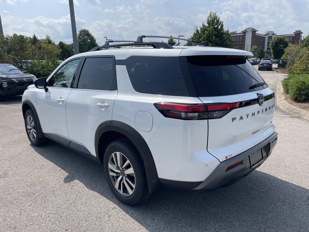 New 2026 Nissan Pathfinder SL FWD image 5