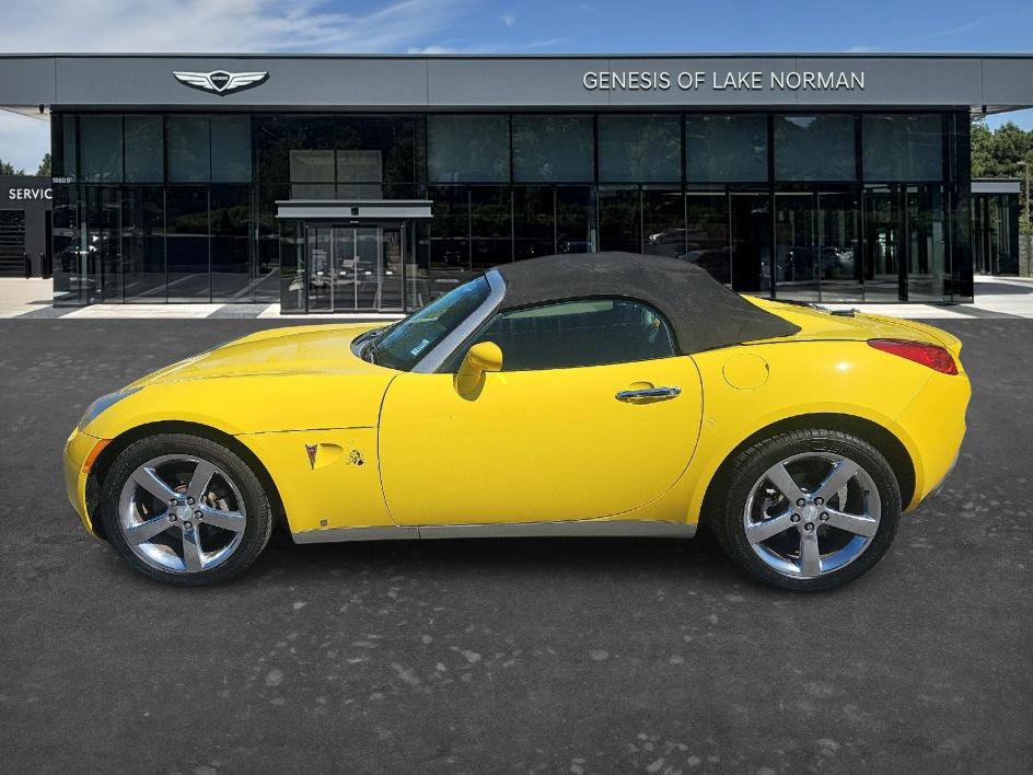 Used 2008 Pontiac Solstice GXP w/ Premium Package image 9