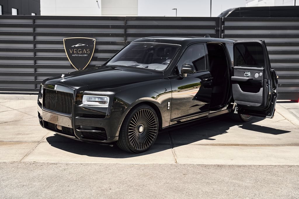 Used 2020 Rolls-Royce Cullinan AWD/4WD image 5