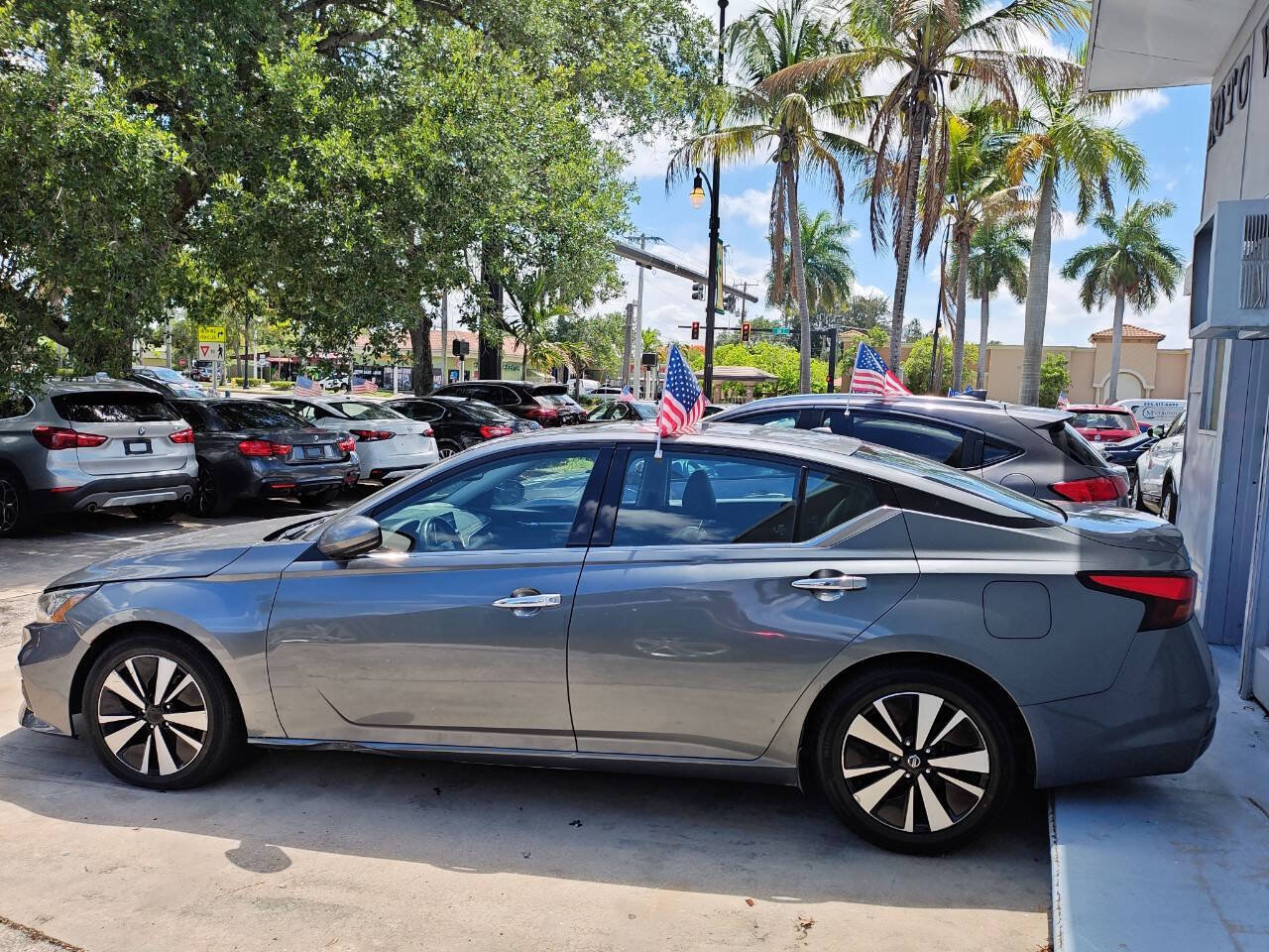 Used 2019 Nissan Altima 2.5 SL FWD image 4