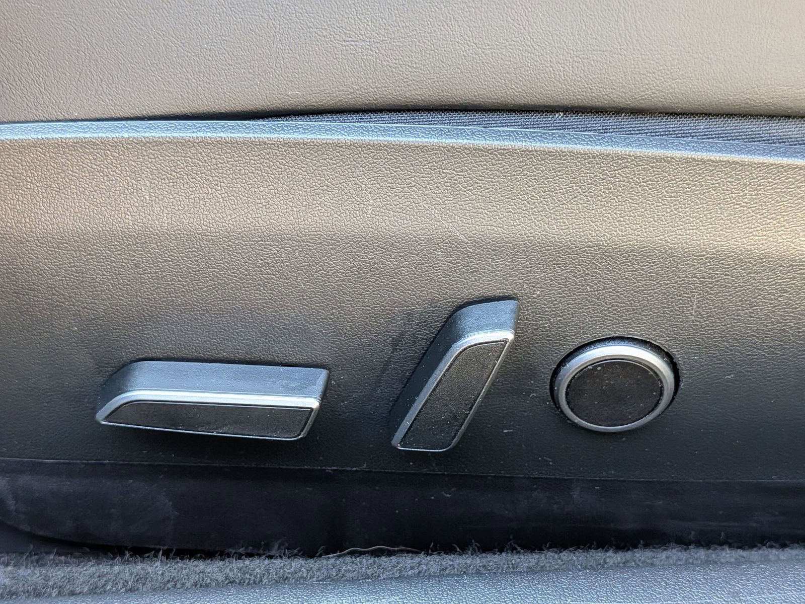 Used 2023 Tesla Model 3 Performance image 16
