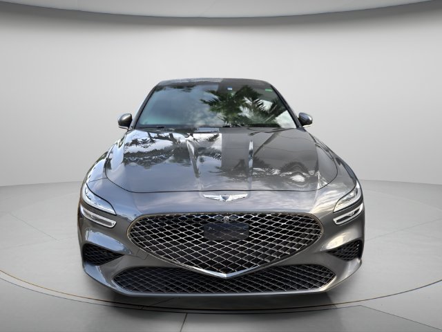 Used 2022 Genesis G70 3.3T RWD image 3
