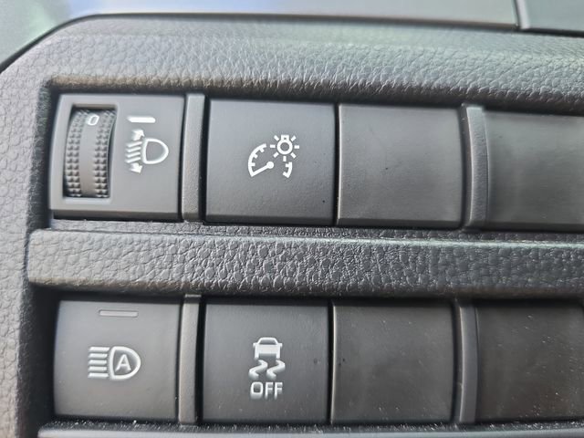 Used 2025 Toyota Tacoma SR5 image 24