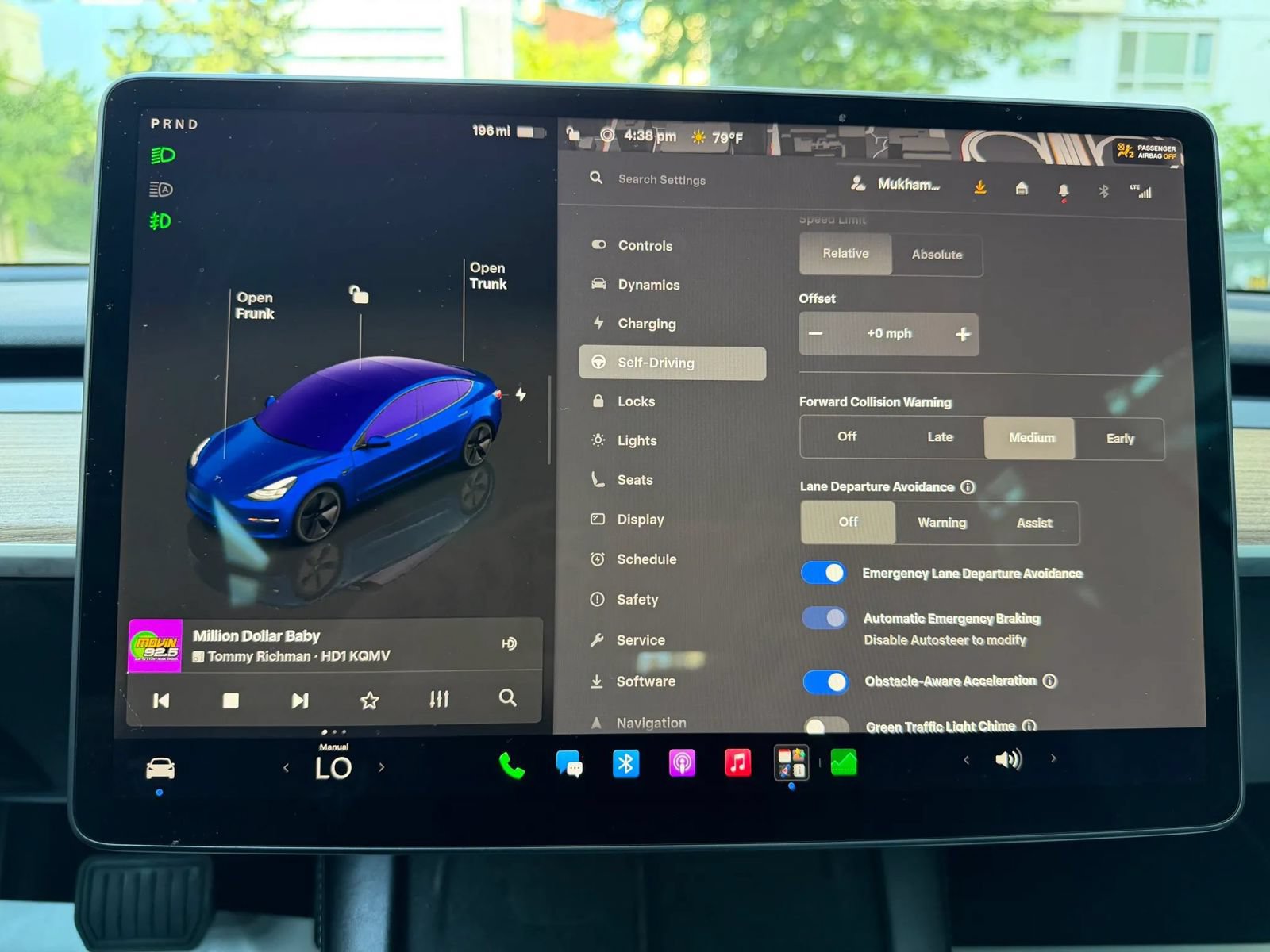 Used 2022 Tesla Model 3 Long Range AWD/4WD image 52