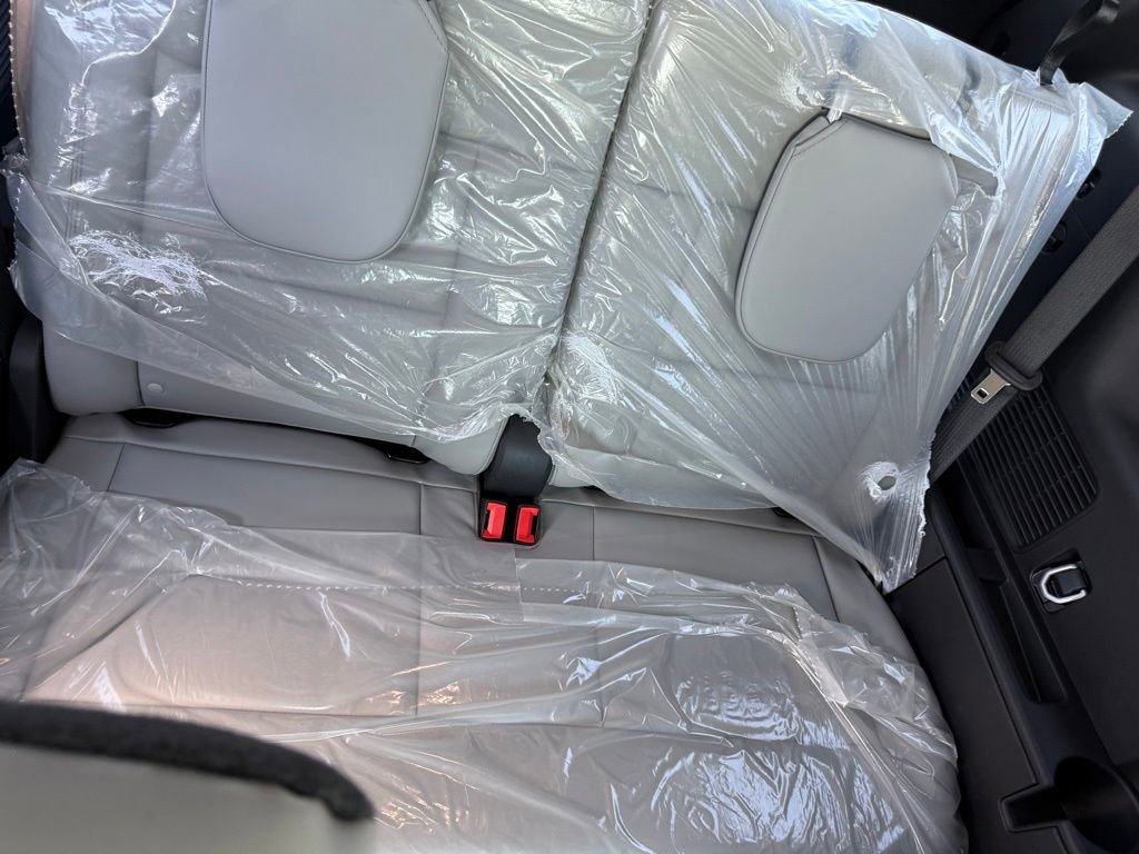 New 2026 Ford Explorer Active AWD/4WD image 45