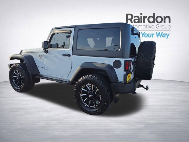 Used 2018 Jeep Wrangler Rubicon w/ Power Convenience Group image 5