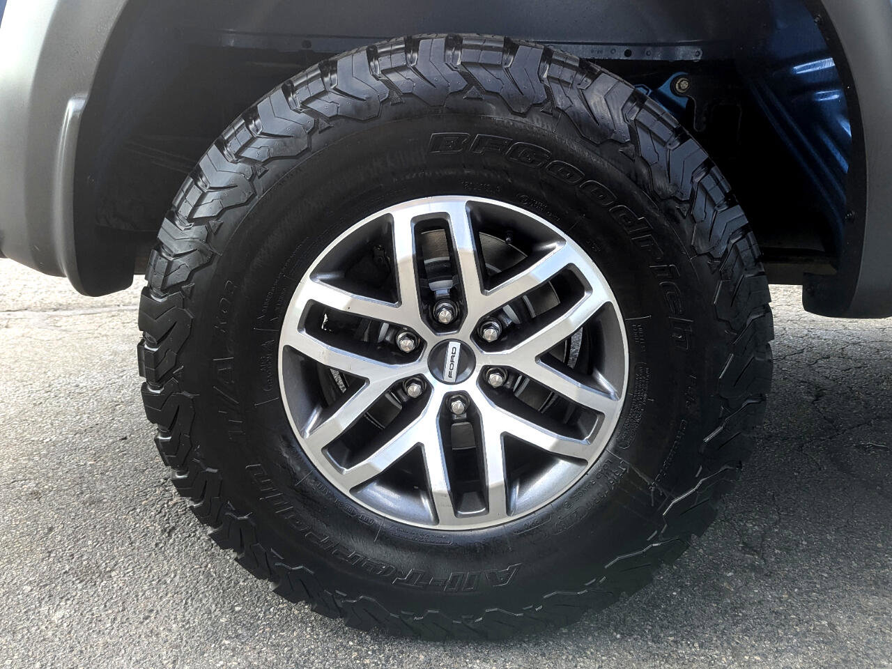 Used 2018 Ford F150 Raptor w/ Equipment Group 802A Luxury image 82