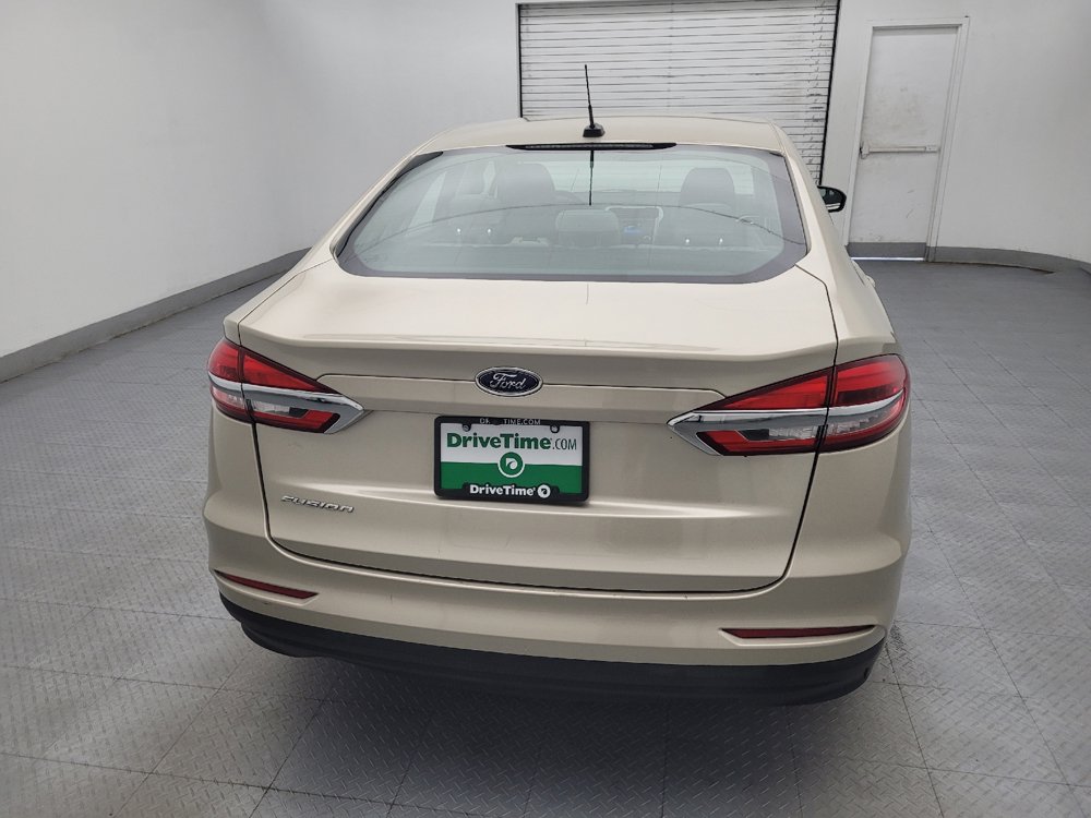 Used 2019 Ford Fusion S FWD image 7