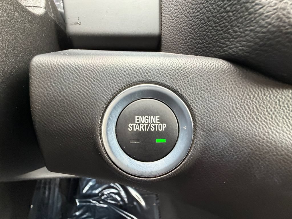 Used 2018 GMC Terrain SLE AWD/4WD image 25
