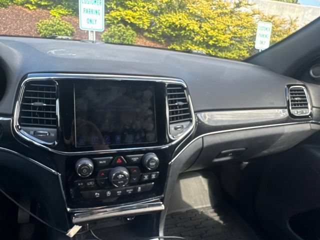 Used 2019 Jeep Grand Cherokee Trailhawk AWD/4WD image 7